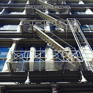 ♥️ Totally in love with this city ♥️ #NYC #soho #castironbuilding #travel #fun #architecture #archilovers #I♥️NY // @igers_newyork @newyorkcity  @newyork_instagram @newyorkcom @nyc
